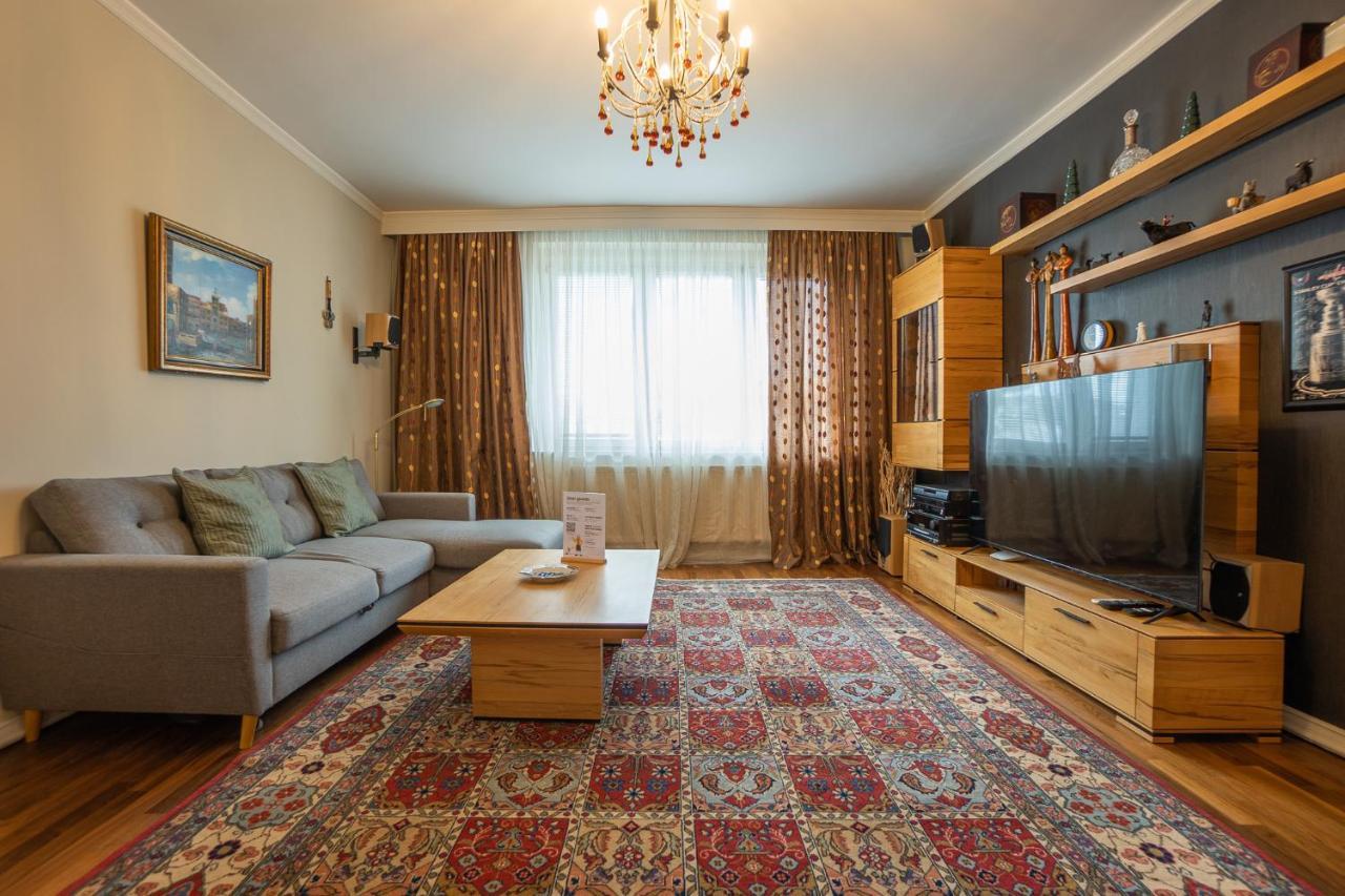 Apartment With A Balcony - 15 Min To City Center Viena Exterior foto