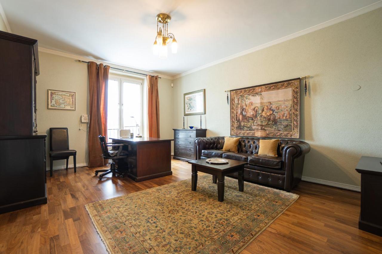 Apartment With A Balcony - 15 Min To City Center Viena Exterior foto